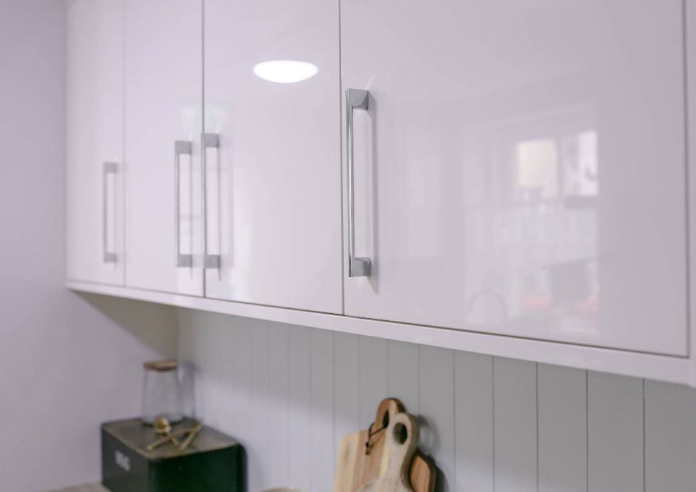 Cork Simon Reflections Ivory Kitchen Sleek Handles
