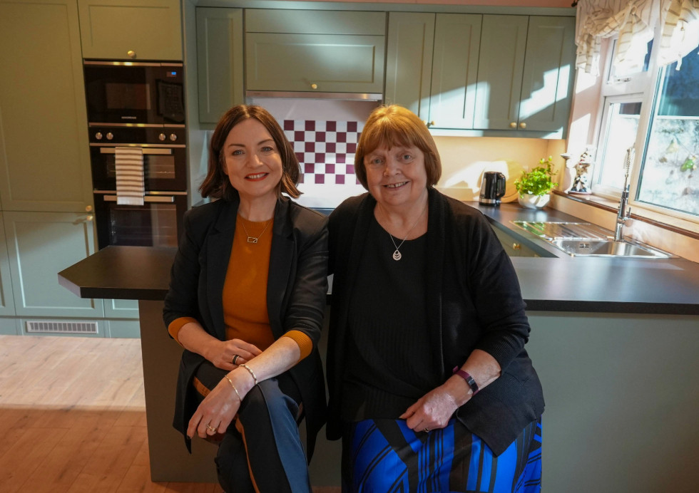 Dee Coleman Monica Oslo Sage Kitchen Home Rescue