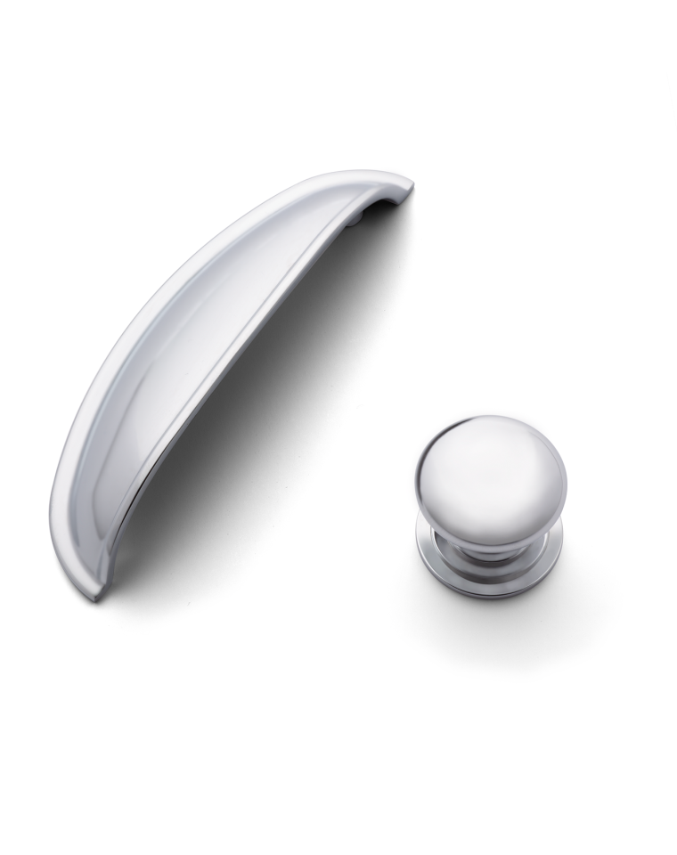 Lyndale Chrome Handle Collection