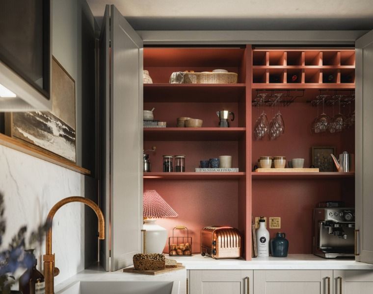 Double Bi-Fold Unit with Rusty Red Interior