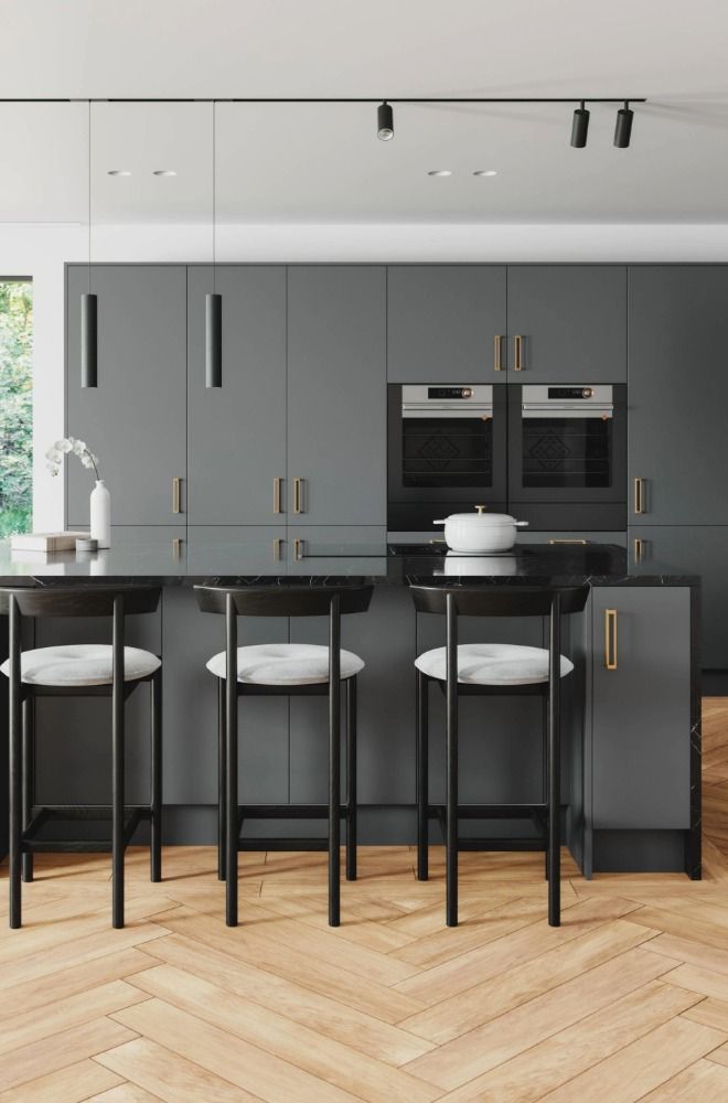 Modica Graphite kitchen with Island