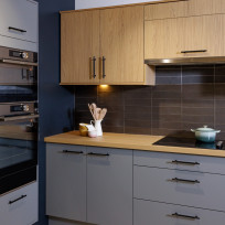 Ravello Natural Casella with Modica Dust Grey and ovens - Showroom