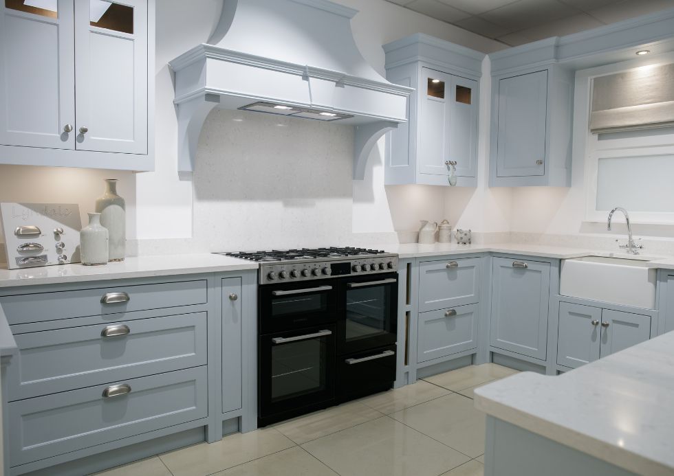 U Shaped Kitchen Lyndale