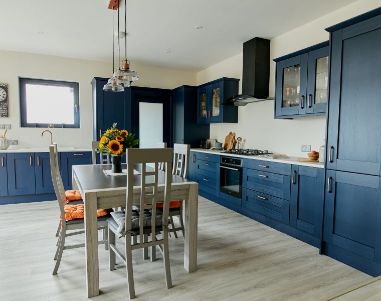 Customer Story: The Tattans’ Augusta Midnight Blue Kitchen