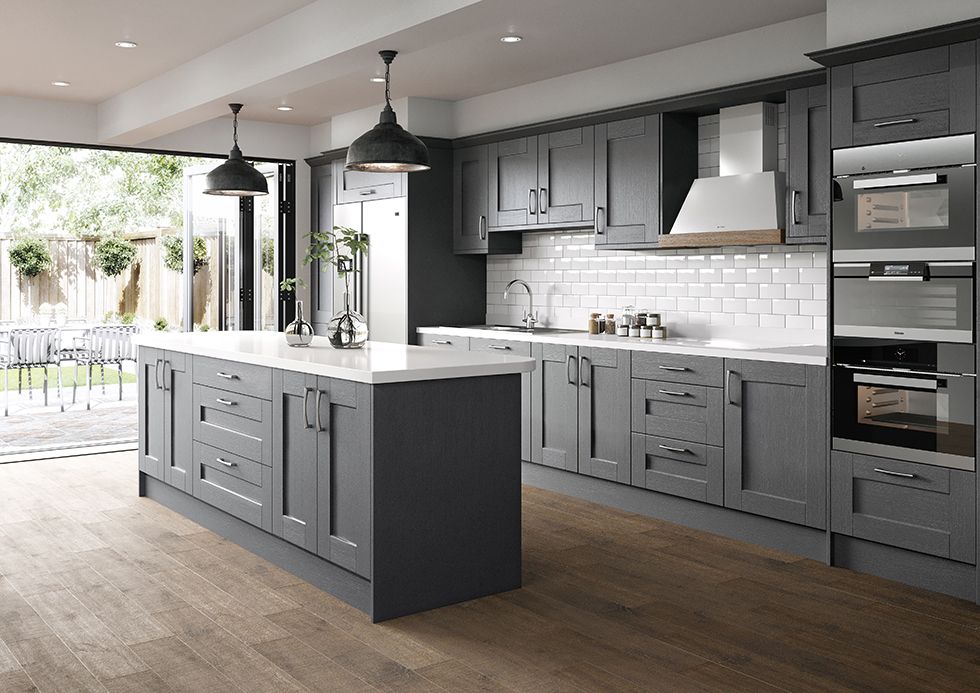 The Ultimate Guide to Kitchen Layouts | Cash & Carry Kitchens