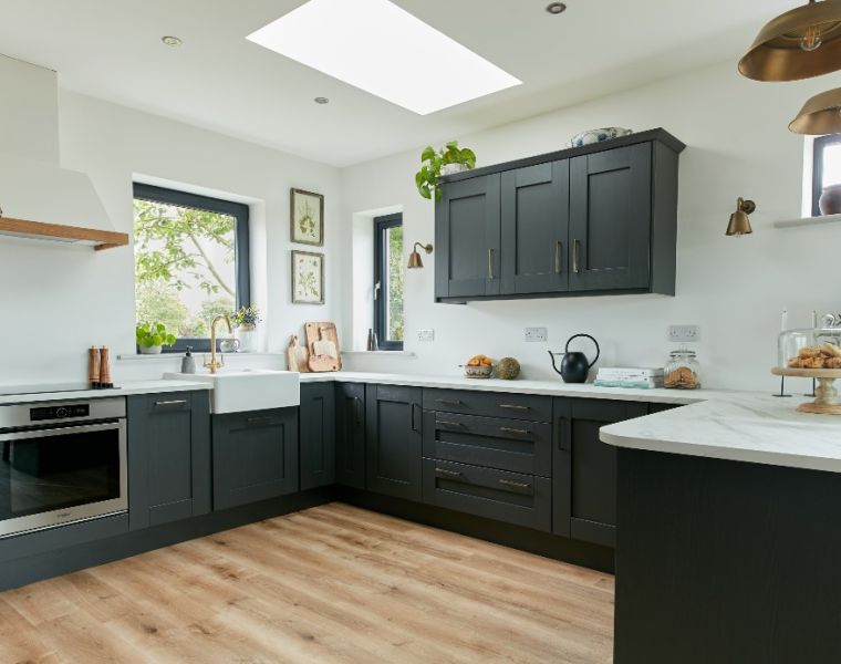 How to Choose the Perfect Kitchen Design – Expert Advice from Cash & Carry Kitchens