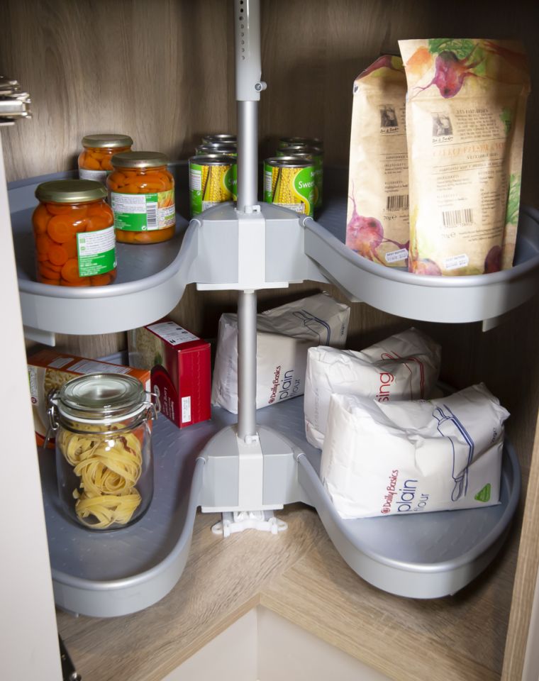 Corner Storage - ¾ Carousel