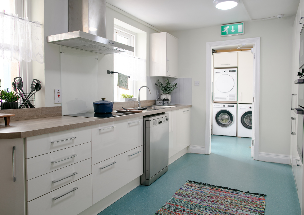 Cork Simon Kitchen Full Kitchen 2