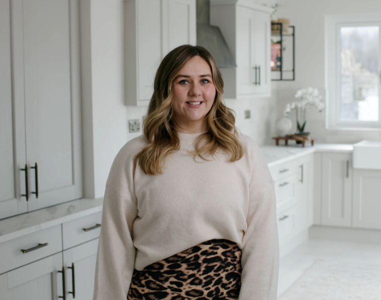 Jennifer Carroll’s Dereham Taupe Kitchen
