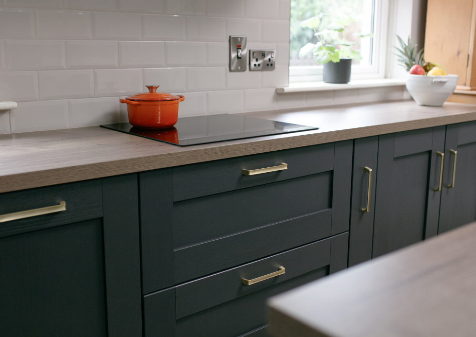Laura Augusta Graphite with Gold Handles