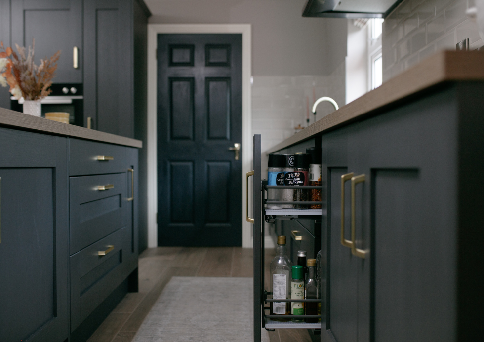Laura Augusta Graphite Pull Out Spice Rack